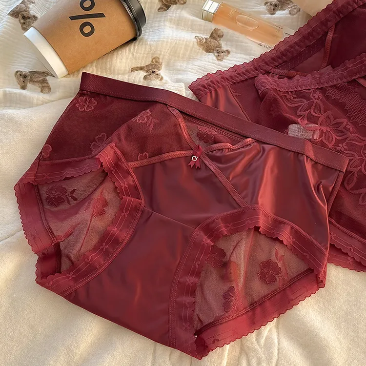 马年大红本命年性感中腰纯欲蕾丝喜庆婚庆女士内裤女胖斤三角裤女