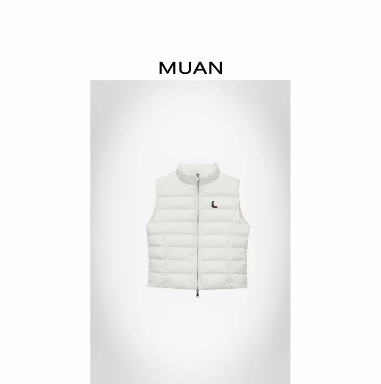 木岸MUAN：《小帆船羽绒马甲》定制90白鹅羽绒马甲上衣女D-MJ-F8376