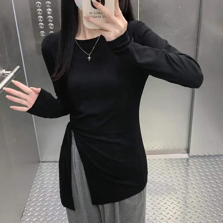 年谜2025早秋季开叉设计感中长款宽松长袖t恤女打底衫