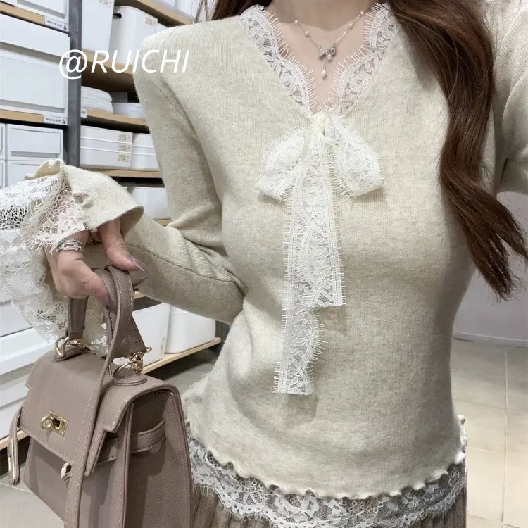 秋冬必备2025新款蕾丝蝴蝶绑带V领针织衫温柔风氛围感上衣