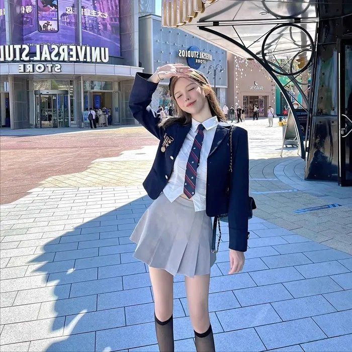 韩剧秋季学院风套装女2025西装外套I制服小西服辣妹百褶裙两件套