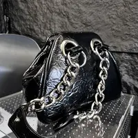 UU-土星保龄球手提腋下包小众潮流设计款