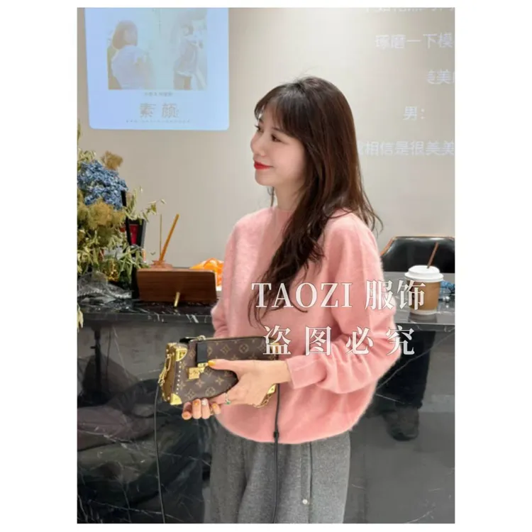 现货秒发 10012 【梦幻少女】高端绵羊毛拉绒毛衣秋冬款（不能机洗）