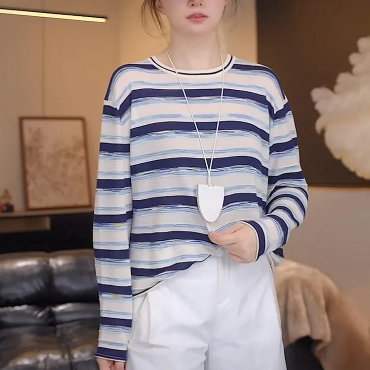 2025早秋新款女士条纹长袖T恤宽松时尚减龄显瘦防晒针织罩衫上衣