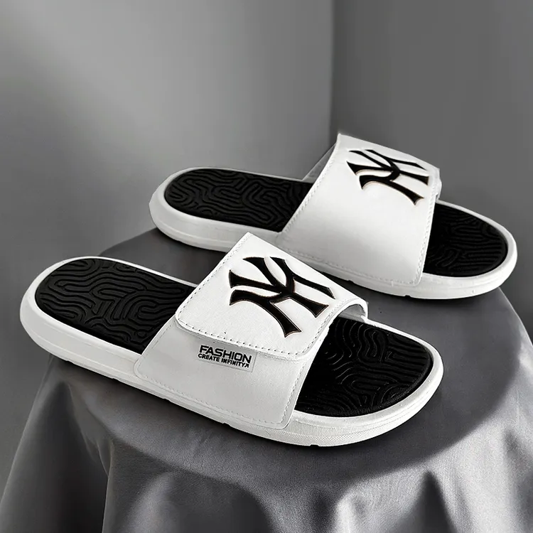 潮牌拖鞋男款夏季外穿情侣网红居家凉拖男士大码沙滩运动休闲凉鞋