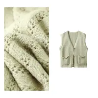 门店16&9！罗衫马甲」坑条镂空流苏扣V领显瘦叠穿针织马甲女 H00809