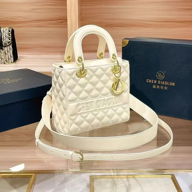 新款高级感真皮小众手提包百搭单肩斜挎包ysl包包轻奢白色小方包