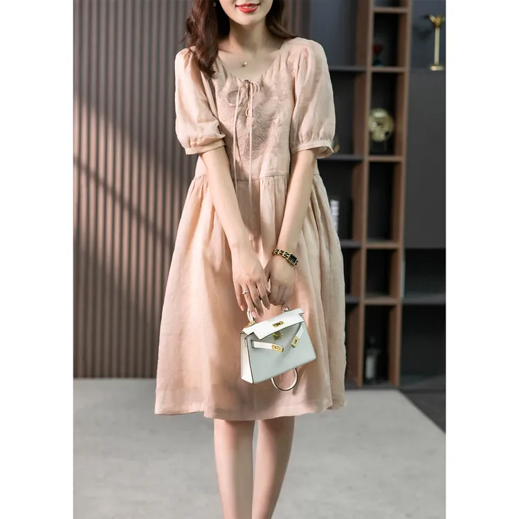 原形绣花苎麻方领中长连衣裙韩版小个子法式宽松茶歇裙显瘦U85745