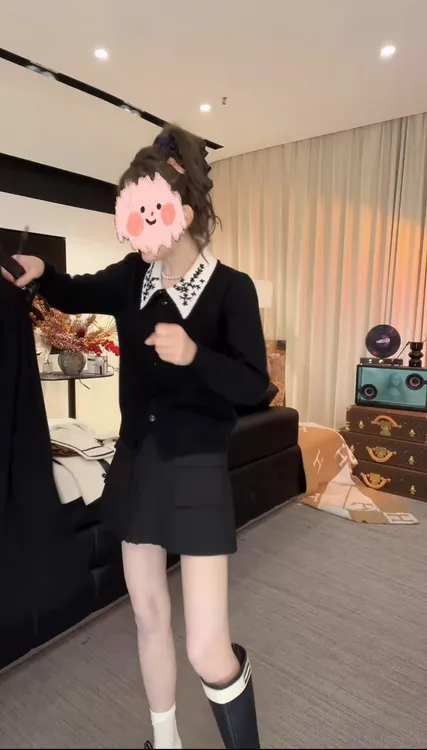【心动返航】2025/S新品法式复古重工绣花百搭针织女+黑色短裤套装