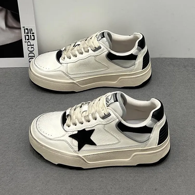 星星小白鞋女2025春季新款高端厚底脏脏鞋子时尚百搭防滑休闲板鞋