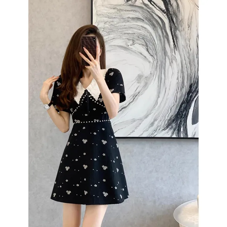 大码法式碎花连衣裙女2025新款夏季胖MM收腰显瘦a字裙温柔风裙子