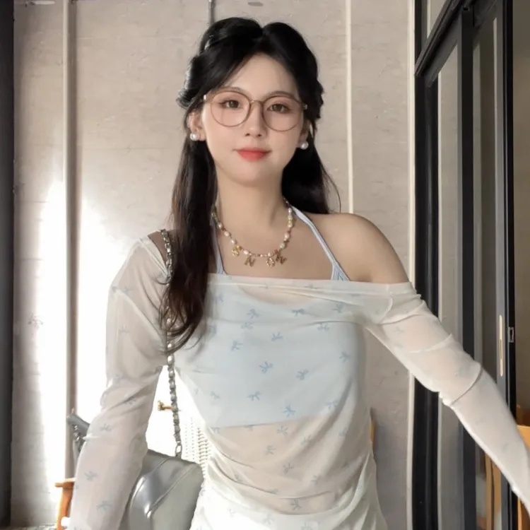 【小鱼儿家】纯欲挂脖吊带上衣T女夏修身显瘦网纱罩衫长袖两件套装