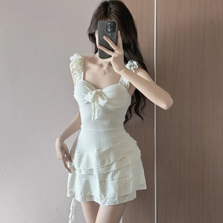 聚拢泳衣女2025新款网红款游泳衣女士遮肉美女泳装高级感温泉性感