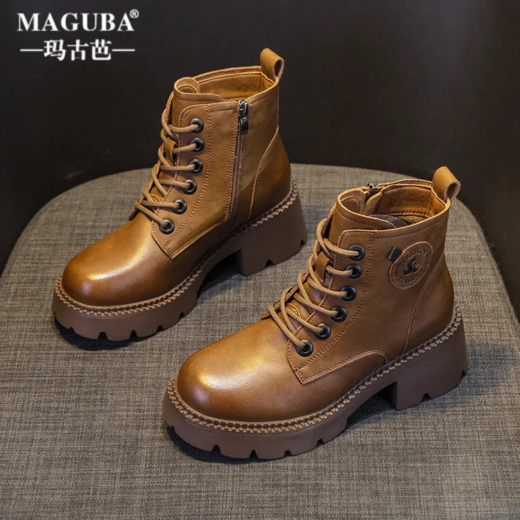 MAGUBA/玛古芭复古马丁靴女厚底增高中筒显腿长时尚休闲百搭单靴