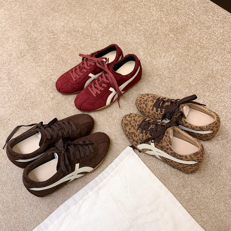 圆头拼色系带休闲运动鞋女增高复古百搭厚底德训鞋2025新款高级感