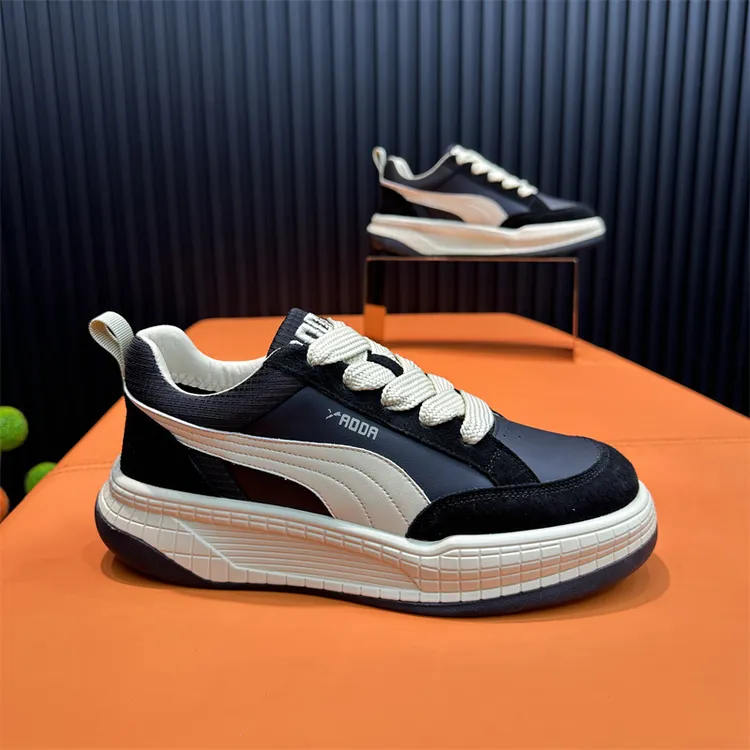 男鞋2026秋冬季新年贺岁款百搭低帮软底板鞋潮流时尚舒适运动鞋男