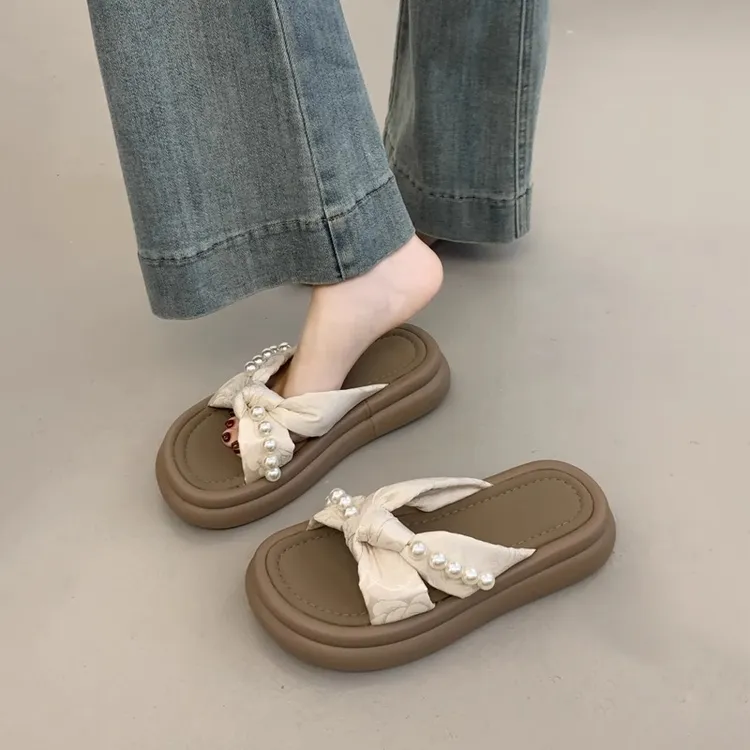 厚底拖鞋女夏季外穿2025新款仙女配裙子孕妇防滑海边沙滩一字凉拖