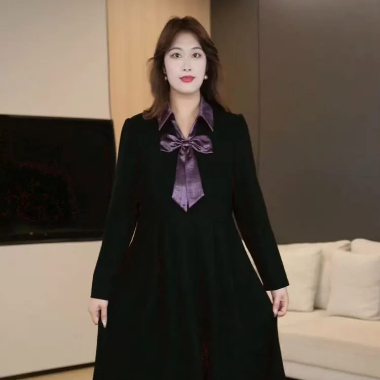 木棉林大码女装2025冬季新款蝴蝶结V领掐腰显瘦连衣裙ZSX25A0174