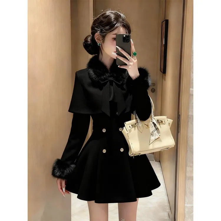 初冬甜美千金小姐小香风黑色披肩斗篷外套收腰连衣裙气质两件套裙