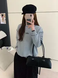 2025新款韩式圆领字母刺绣加绒圆领设计宽松保暖长袖上衣（016-L）