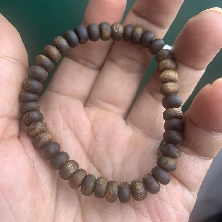 沉香虫漏沉香手串海南尖峰岭奇楠沉香手串算盘珠单圈多样性发一