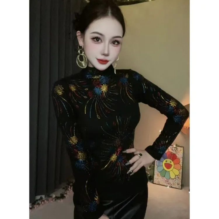 【网红爆款46#新花】秋冬新款舒适显瘦网红时尚百搭洋气打底衫