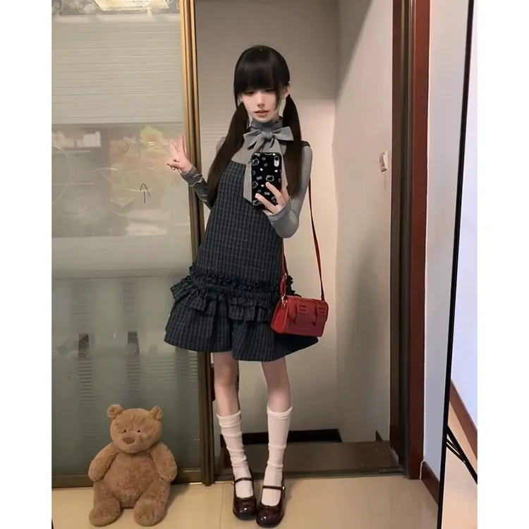2025早秋新款韩系穿搭蝴蝶结修身立领上衣气质收腰花边格纹背带裙