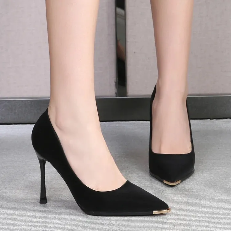 秋季新款气质羊皮尖头细跟高跟穿搭女鞋防踢浅口职业高跟鞋女