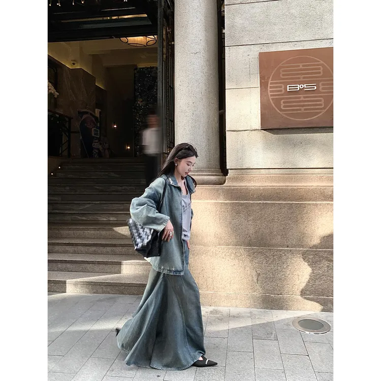 区区欧阳做旧牛仔半身裙女秋季新款高腰显瘦复古中长款裙子鱼尾裙