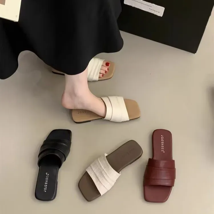 法式平底凉拖鞋女2025夏季新款时尚外穿配裙子高级感休闲一字拖鞋