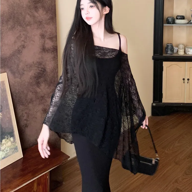 吊带连衣裙女轻奢高级感2025早春新款女装胖MM包臀裙紧身性感