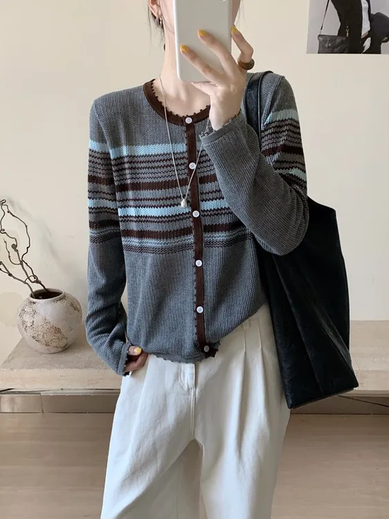 2025优米服饰圆领时尚百搭显瘦针织开衫上衣长袖时尚秋季气质0901