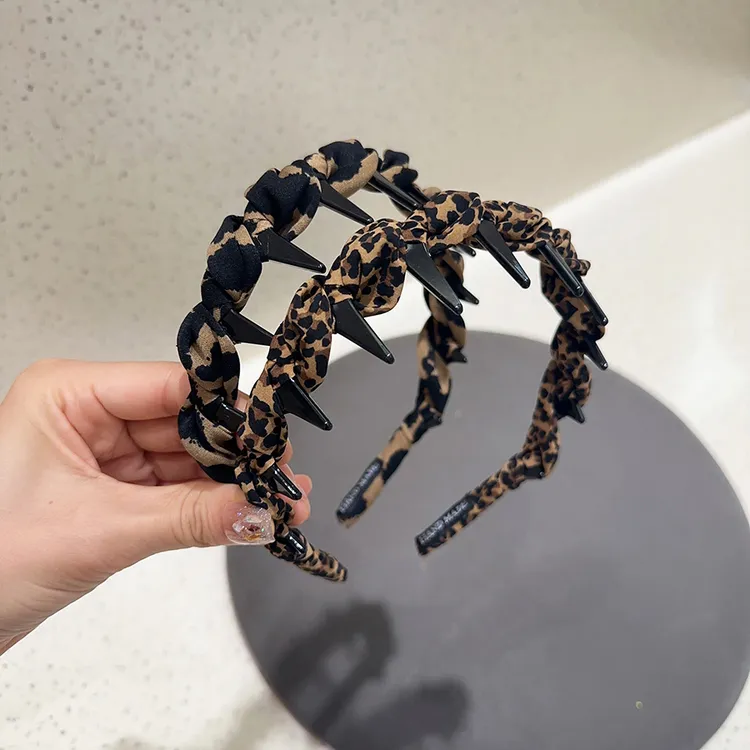 高颅顶发箍女新款气质豹纹布艺头箍蓬松洗脸带齿发卡网红百搭头饰
