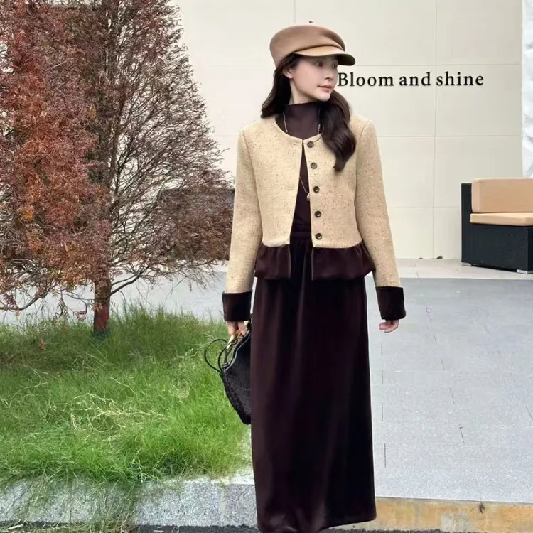 9399衣48裙82与图不符丝绒拼接小香风外套两件套冬新款名媛半身裙