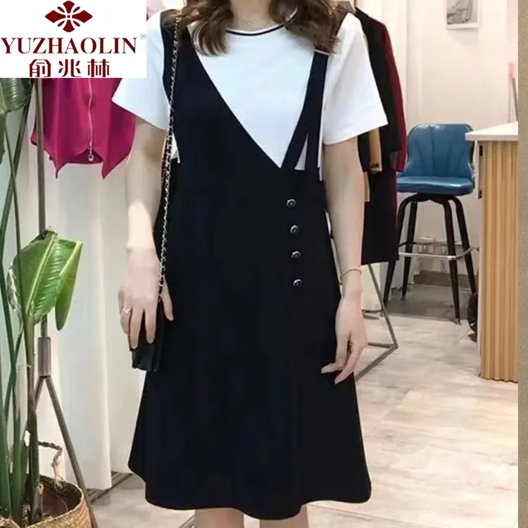 俞兆林高雅感假两件背带连衣裙女士夏季大码胖显瘦遮肚子短袖欧货