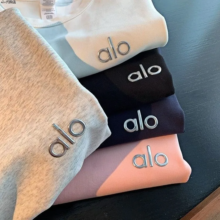 美式爆款圆领字母短袖T恤女修身时尚正肩短袖lo