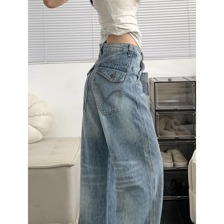 美式设计感浅蓝直筒牛仔裤女秋季下来怀旧痞帅宽松高腰遮肉阔腿裤