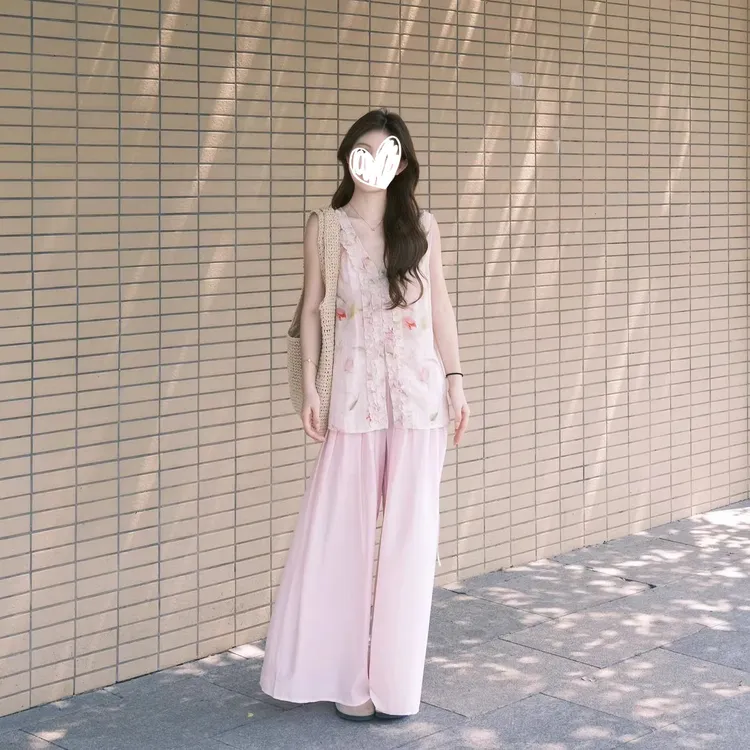 全额运补 法式薄款马甲背心女夏外穿马夹两件套装减龄显瘦上衣