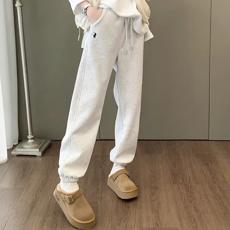 加绒加厚束脚卫裤子女2025新款刺绣棉质宽松休闲运动时尚休闲长裤
