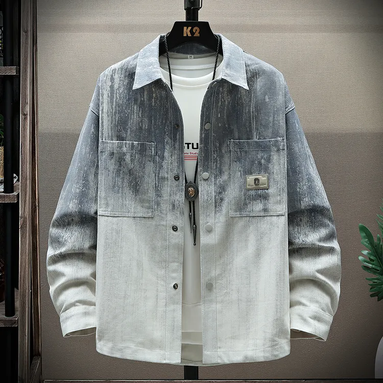 秋季新款青少年潮牌翻领牛仔衬衫外套渐变色宽松有型男生痞帅夹克