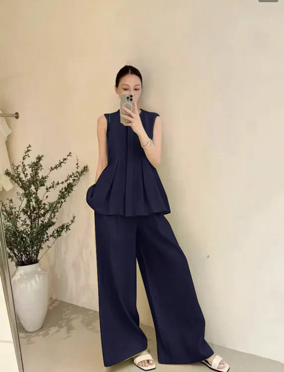 夏季新款高级感优雅A摆扇褶圆领无袖收腰上衣高腰阔腿裤套装2530