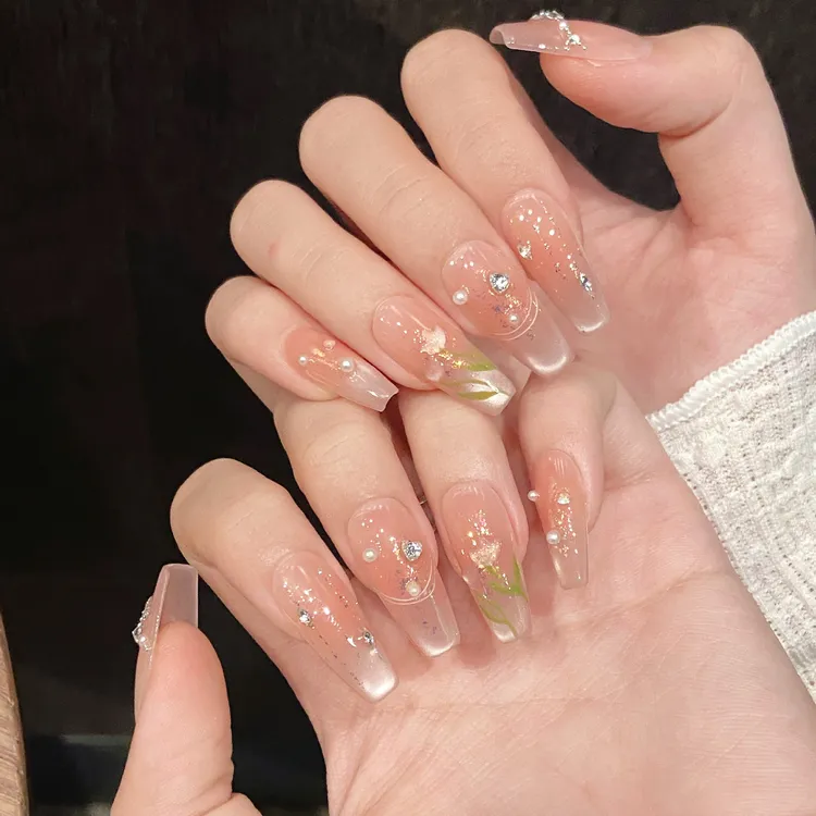 【粉梦郁金香】纯手工穿戴甲春夏氛围感腮红猫眼可拆卸美甲