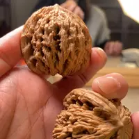 文玩核桃吊坠 虎头 30