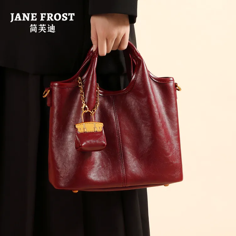 简芙迪2025新款红色新娘包日常可用通勤子母包单肩斜挎手提结婚包