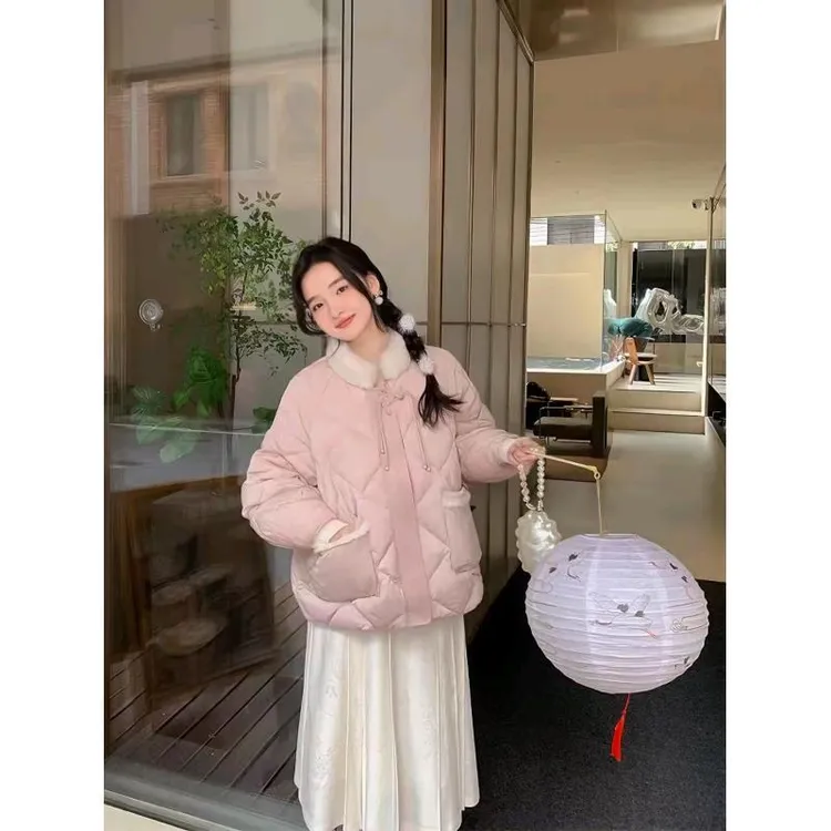 【温暖抱抱】 818国风小个子定制浮雕刻花毛毛领加厚棉服外套