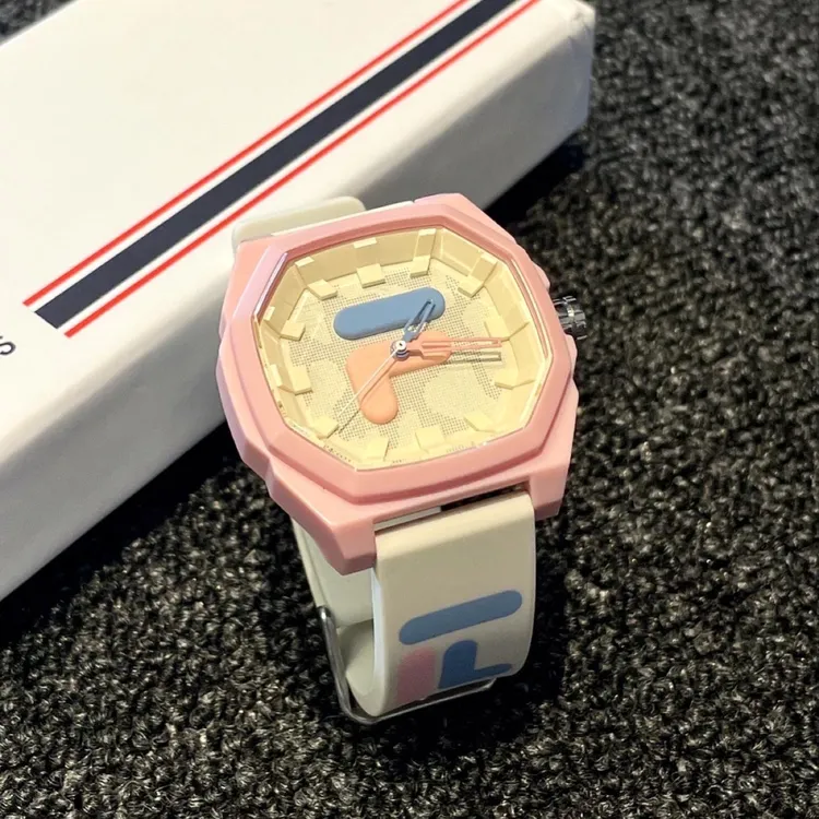 FILA斐乐手表八角表盘男女初高中大学生运动防水时尚石英腕表6105