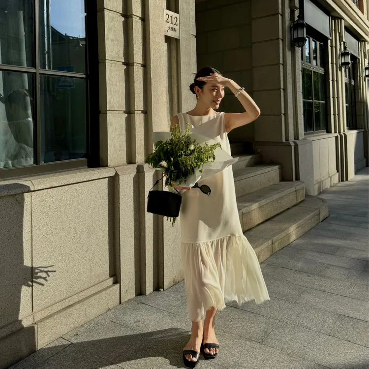 LiHuiEr李慧儿【罗曼蒂白鸽】2025显瘦高级小众夏季白色连衣裙24369