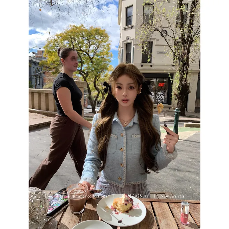 你的懒懒llan【25B蓝花楹】宽松拼接纱线毛感针织上衣+半裙套装