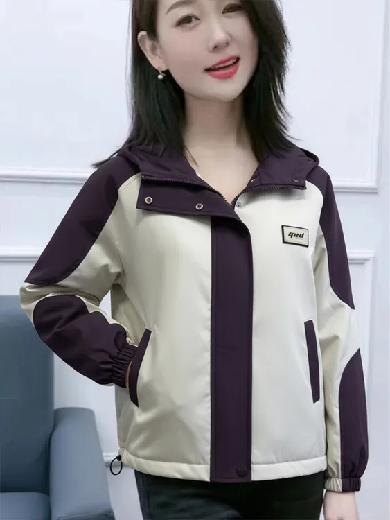 加绒加厚2025秋冬新款撞色拼接冲锋衣外套女小个子连帽百搭外套