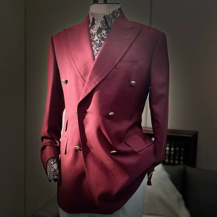 安哥拉红羊毛双排扣意式修身男西服